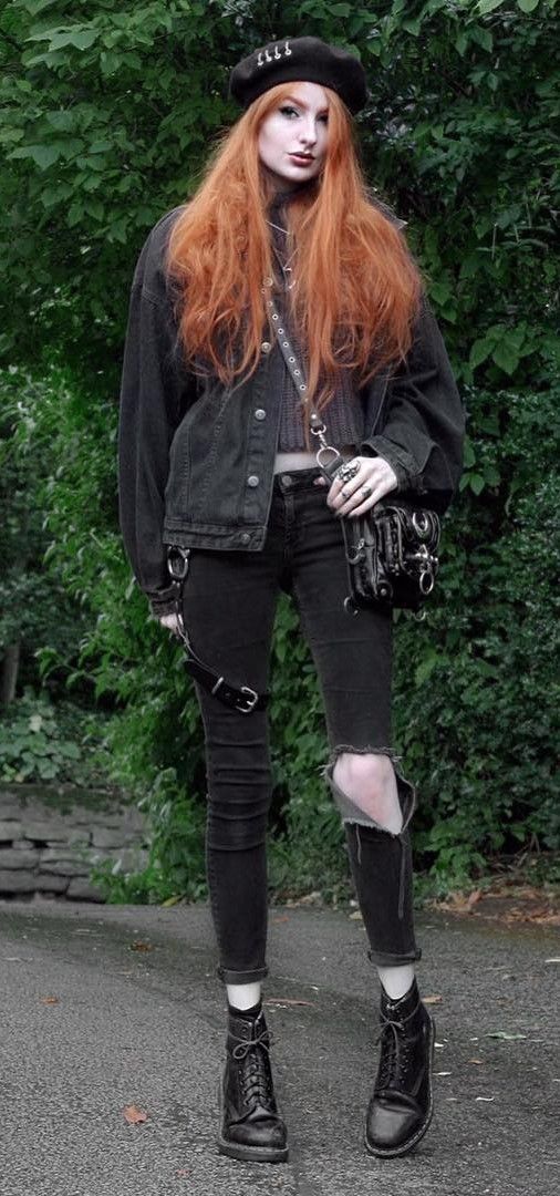 36 Black Outfits Ideas Worth Checking Out - 36 Black Outfits Ideas Worth Checking Out -   14 style Grunge automne ideas