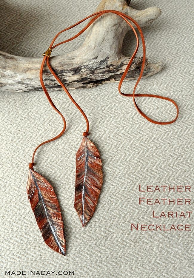DIY Leather Feather Lariat Necklace + Free Printable Guide - DIY Leather Feather Lariat Necklace + Free Printable Guide -   15 diy Jewelry collares ideas