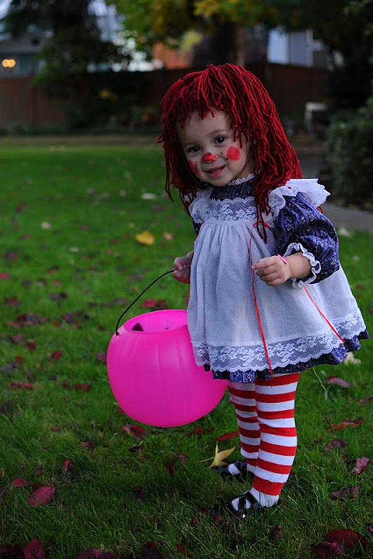 50+ Easy Homemade Halloween Costumes to DIY This Year - 50+ Easy Homemade Halloween Costumes to DIY This Year -   16 diy Halloween Costumes for families ideas