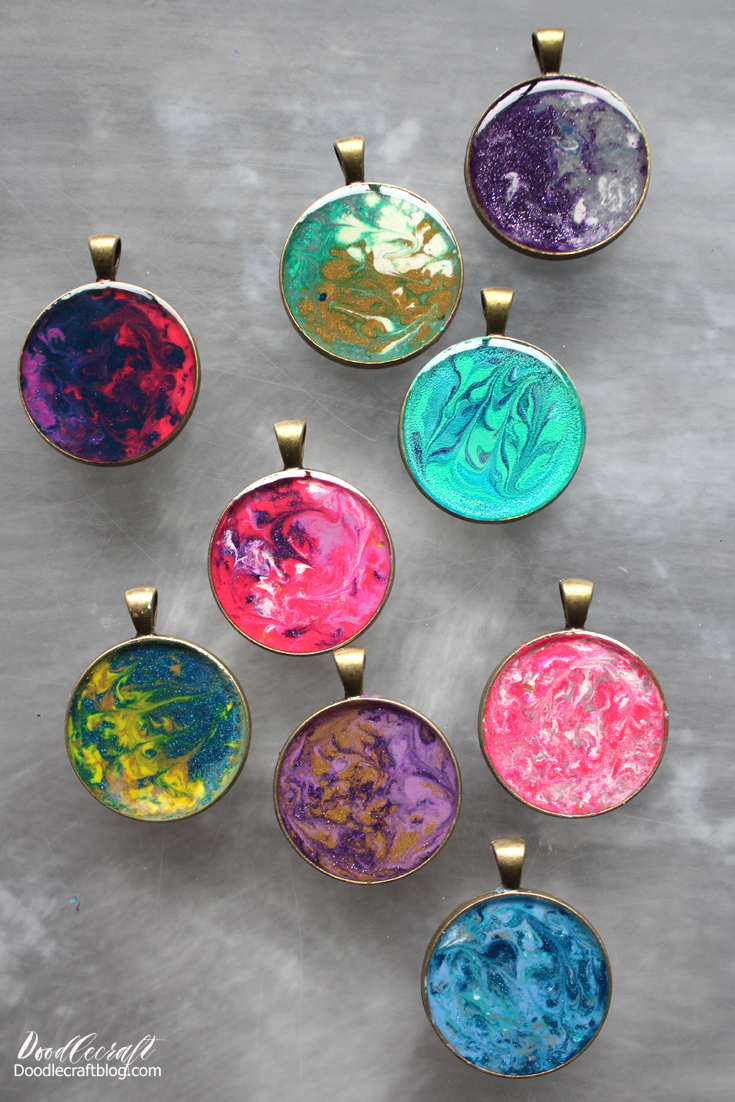 Crayon Marbled Pendants with Jewelry Resin DIY - Crayon Marbled Pendants with Jewelry Resin DIY -   17 diy Jewelry resin ideas