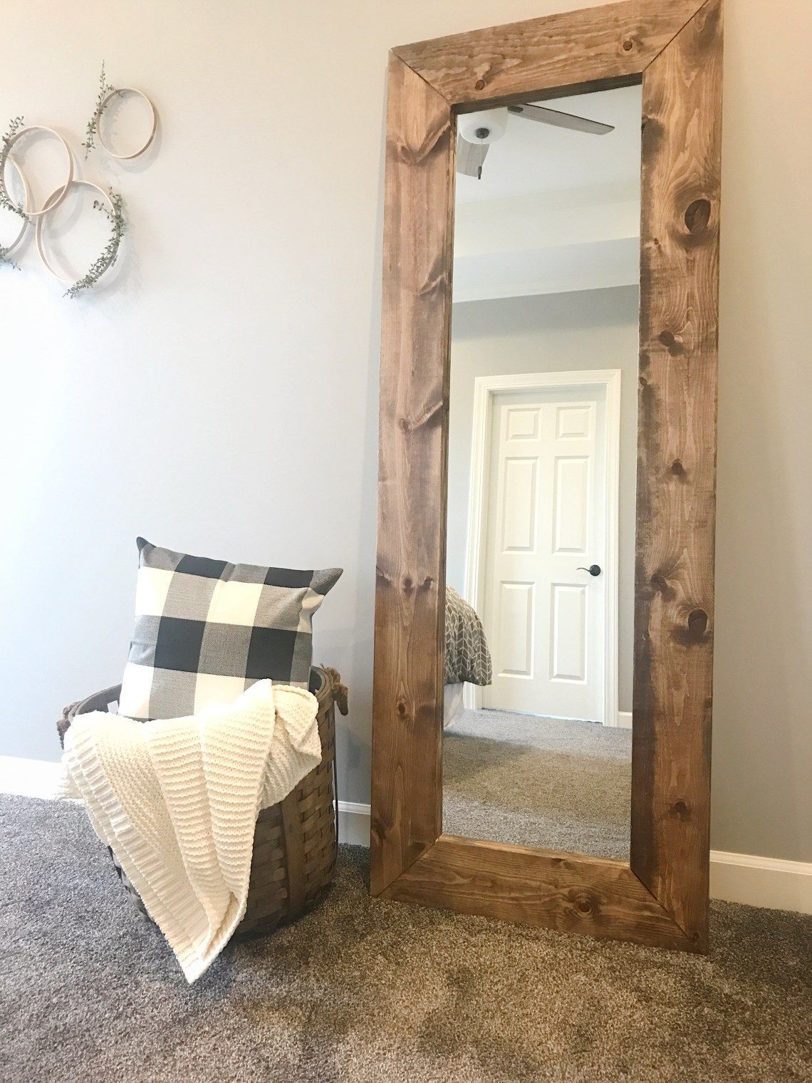 How to Build a DIY Wood Mirror Frame - The Holtz House - How to Build a DIY Wood Mirror Frame - The Holtz House -   17 diy Wood rustic ideas
