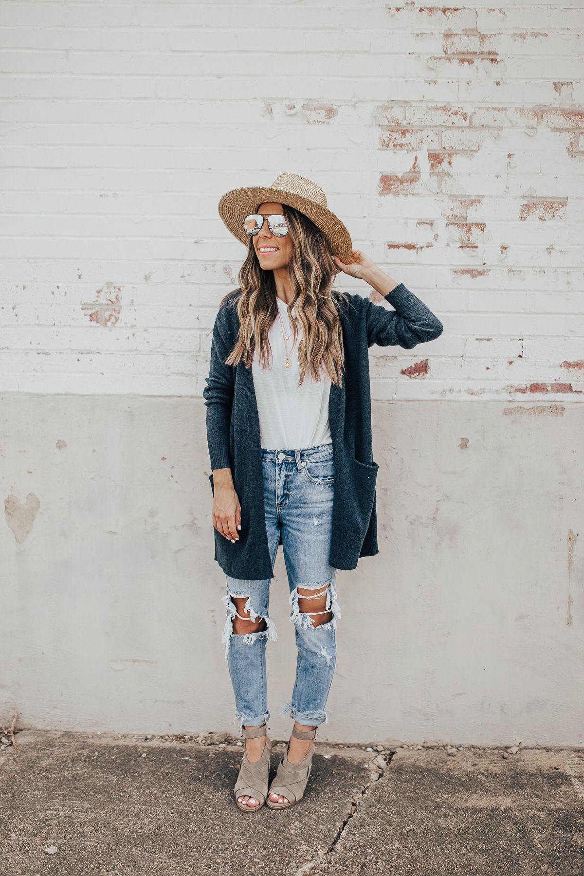 3 Cardigans to Wear With Jeans and a Tee - 3 Cardigans to Wear With Jeans and a Tee -   17 style Casual boho ideas