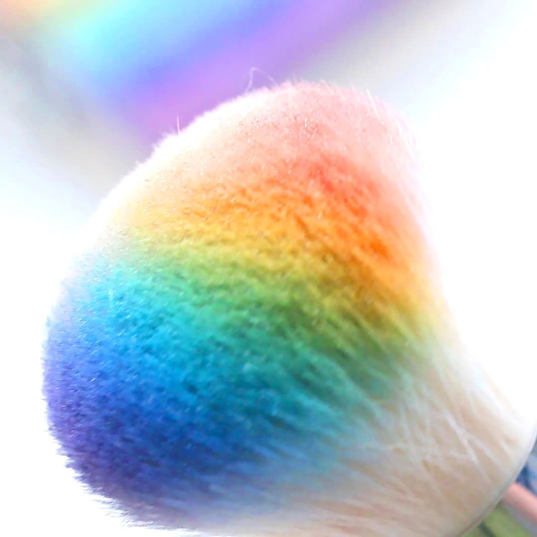 DIY Rainbow Highlighter Palette - DIY Rainbow Highlighter Palette -   18 beauty diy Makeup ideas