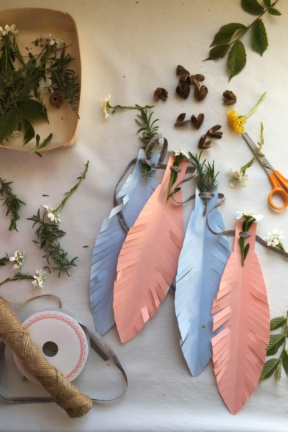 10 minute Paper Feather Garland - 10 minute Paper Feather Garland -   19 diy Paper garland ideas