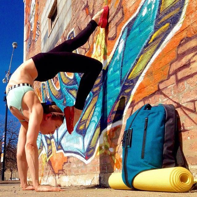 Street Art and Yoga Fills Soren Buchanan's Instagram with Meditative Visuals - Resource - Street Art and Yoga Fills Soren Buchanan's Instagram with Meditative Visuals - Resource -   13 fitness Photoshoot graffiti ideas
