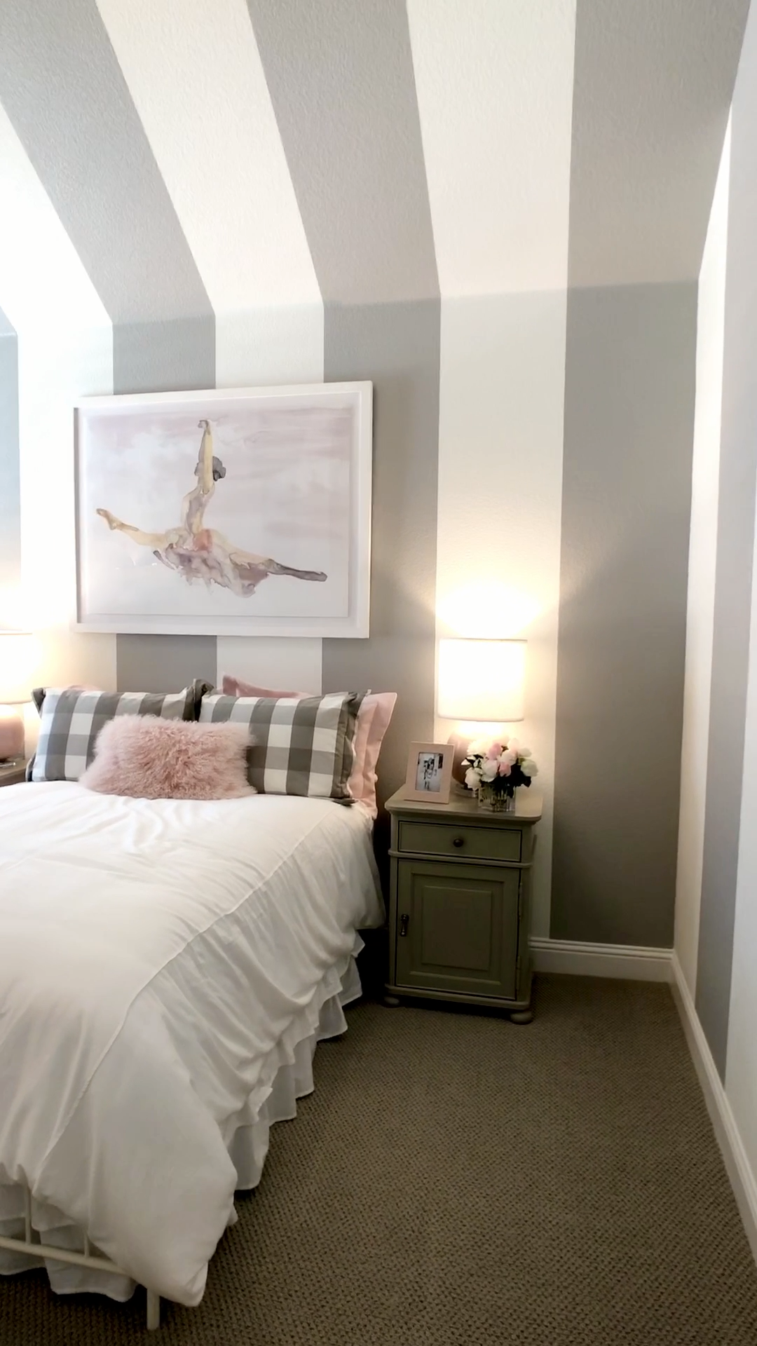 Girls Ballerina Bedroom with Striped Walls - Girls Ballerina Bedroom with Striped Walls -   14 diy Cuarto mujer ideas