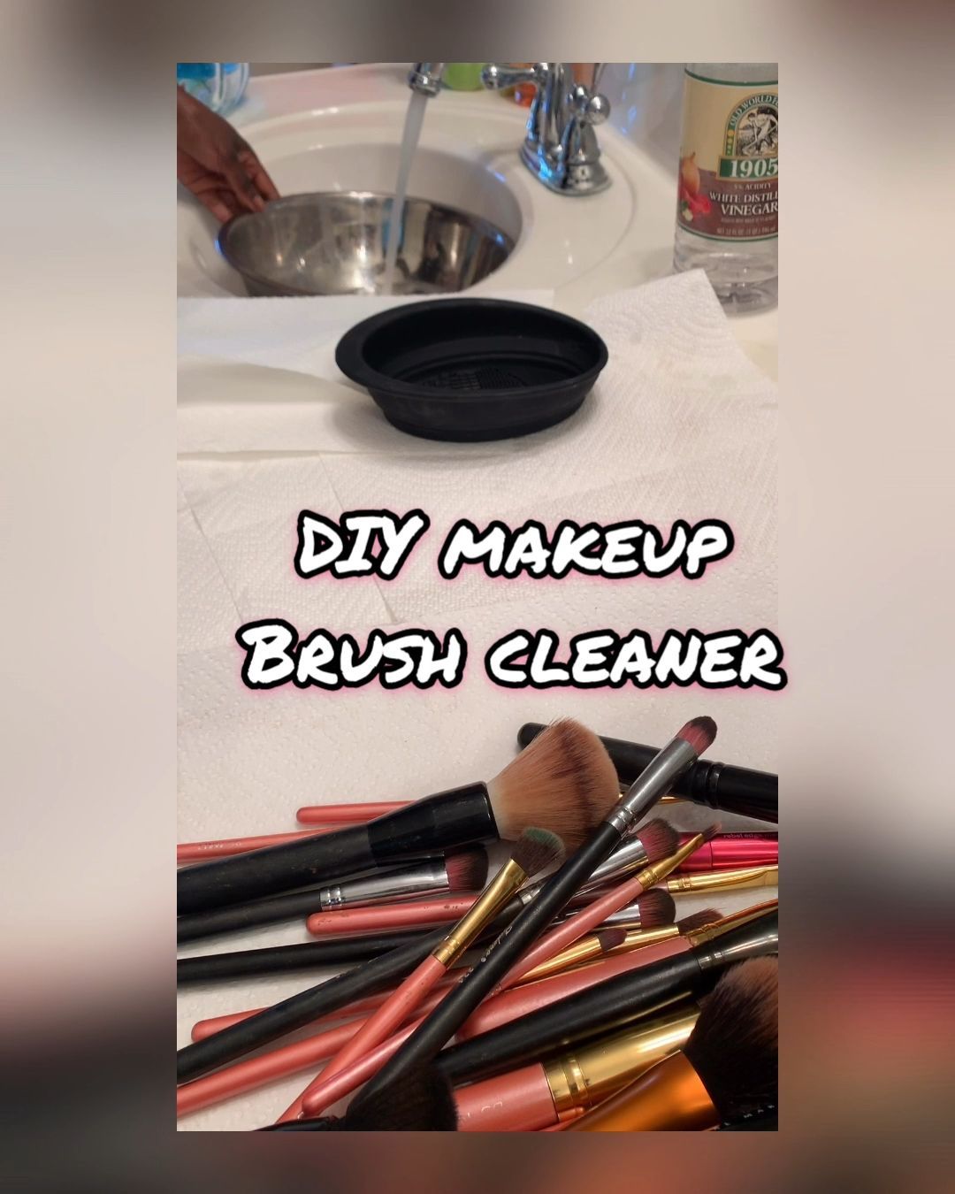 DIY Makeup Brush Cleaner - DIY Makeup Brush Cleaner -   16 diy Makeup sponge ideas