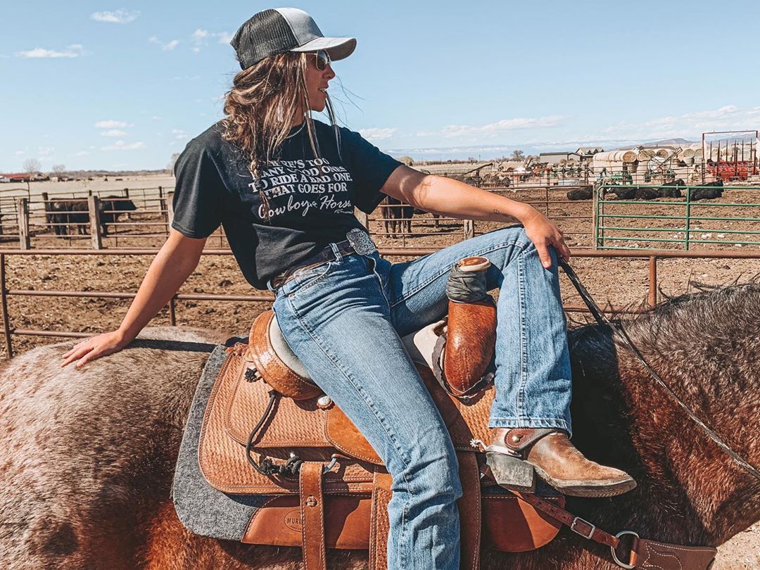 Katarina Abts on Instagram: ““there's too many good ones to ride a bad one. that goes for cowboys & horses” -RansomNotes @skip_ransom • • Code: Katarina15…” - Katarina Abts on Instagram: ““there's too many good ones to ride a bad one. that goes for cowboys & horses” -RansomNotes @skip_ransom • • Code: Katarina15…” -   17 country style Fashion ideas