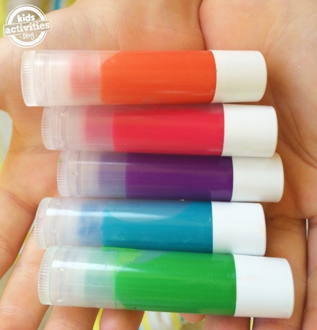 Make Lipstick with Crayons - Make Lipstick with Crayons -   17 diy Makeup crayons ideas