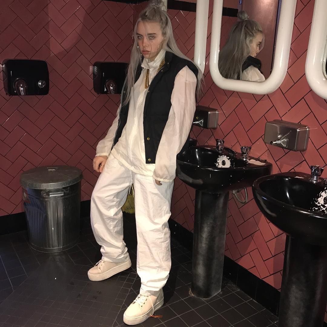 Billie Eilish Style 101: How to Get Her Unique Vibe - College Fashion - Billie Eilish Style 101: How to Get Her Unique Vibe - College Fashion -   18 billie eilish style Aesthetic ideas