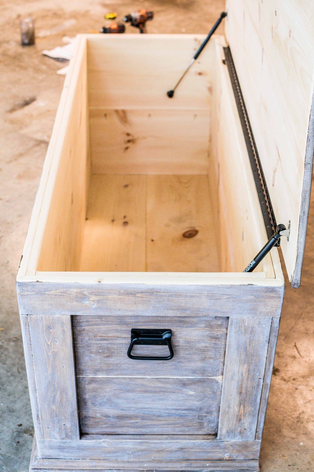 How to Build an Easy DIY Bedroom Storage Chest for Blankets - Building Our Rez - How to Build an Easy DIY Bedroom Storage Chest for Blankets - Building Our Rez -   18 diy Muebles cajas ideas