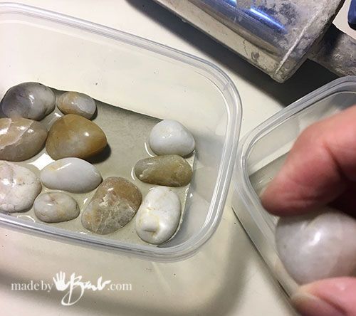 Easy Rock Soap Dish - Made By Barb - simple pour and set project - Easy Rock Soap Dish - Made By Barb - simple pour and set project -   18 diy Soap dish ideas