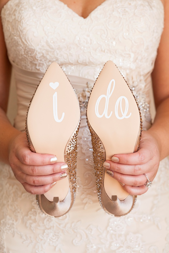 Learn how to make your own custom, wedding shoe stickers! - Learn how to make your own custom, wedding shoe stickers! -   18 diy Wedding shoes ideas