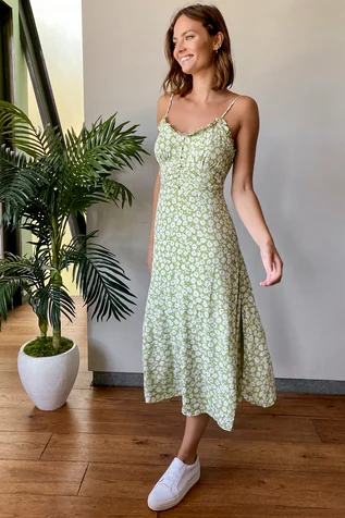 Timeless Touch Green Floral Print A-Line Midi Dress - Timeless Touch Green Floral Print A-Line Midi Dress -   18 style Spring dress ideas