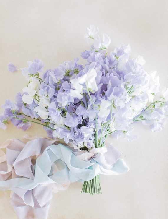 29 beautiful spring wedding bouquet ideas - 29 beautiful spring wedding bouquet ideas -   19 beauty Flowers bouquet ideas
