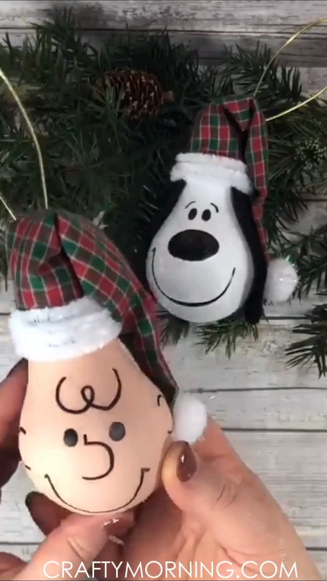 Snoopy & Charlie Brown Light Bulb Ornaments - Snoopy & Charlie Brown Light Bulb Ornaments -   19 diy Christmas esferas ideas