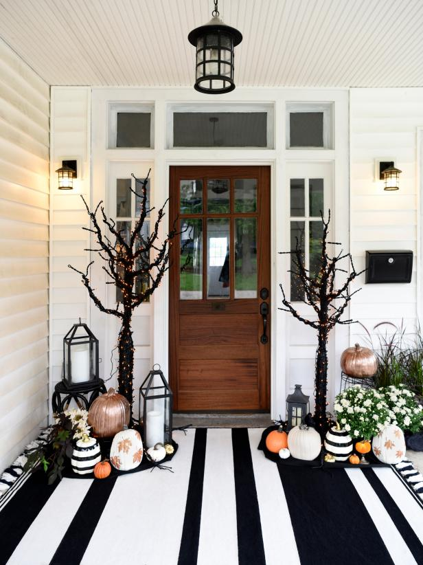 Our 90 Favorite Halloween Decorating Ideas - Our 90 Favorite Halloween Decorating Ideas -   19 diy Home Decor halloween ideas