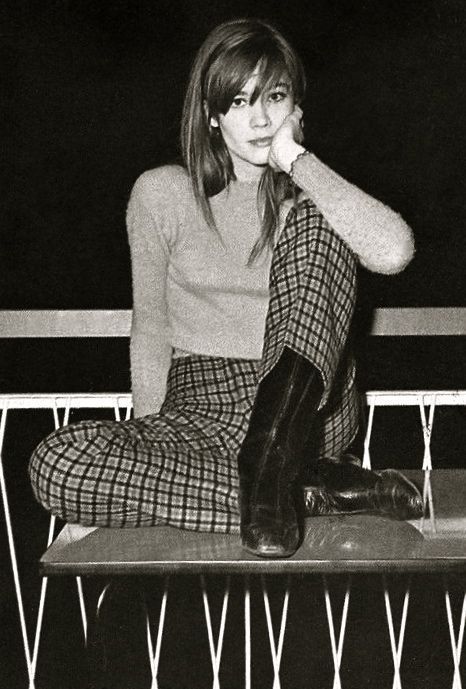 style icons: francoise hardy | Sheri Silver - living a well-tended life... at any age - style icons: francoise hardy | Sheri Silver - living a well-tended life... at any age -   19 french style Icons ideas