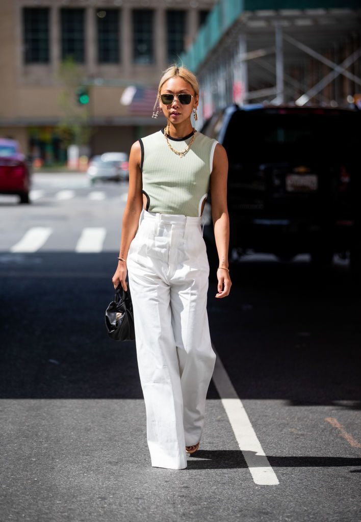 How the chicest New Yorkers are braving the chilly weather - How the chicest New Yorkers are braving the chilly weather -   19 new york style Summer ideas
