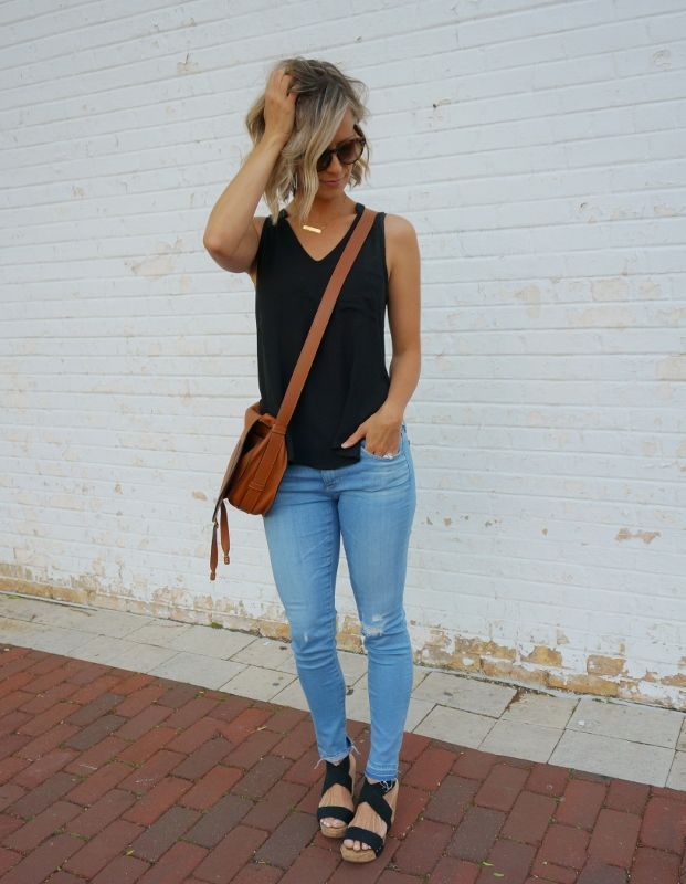 Summer Style: Short Hair + Blue Jeans - my kind of sweet - Summer Style: Short Hair + Blue Jeans - my kind of sweet -   19 style Summer mom ideas