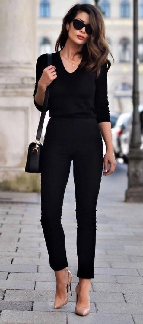 French Style Women Tips: Parisian Outfits 2020 - LadyFashioniser.com - French Style Women Tips: Parisian Outfits 2020 - LadyFashioniser.com -   19 style Women french ideas