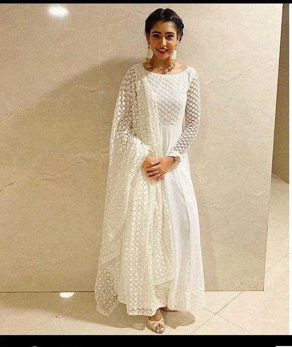White chiffly Anarkali dress salwar kameez indian outfit gown | Etsy - White chiffly Anarkali dress salwar kameez indian outfit gown | Etsy -   12 style Dress pakistani ideas