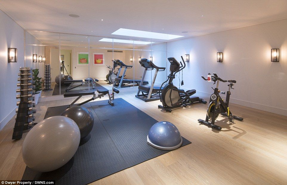 Dilapidated garages transformed into elegant mansions - Dilapidated garages transformed into elegant mansions -   15 private fitness Room ideas