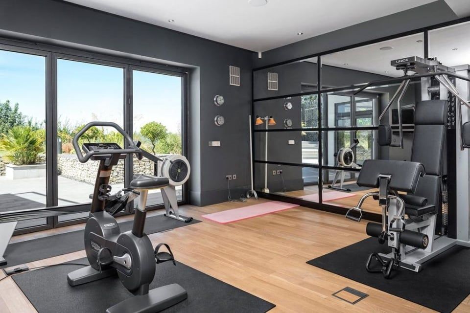 Buckinghamshire Home Gym - Buckinghamshire Home Gym -   15 private fitness Room ideas