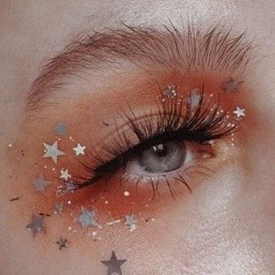 Stardust Glitter Makeup - Stardust Glitter Makeup -   16 beauty Aesthetic eyes ideas