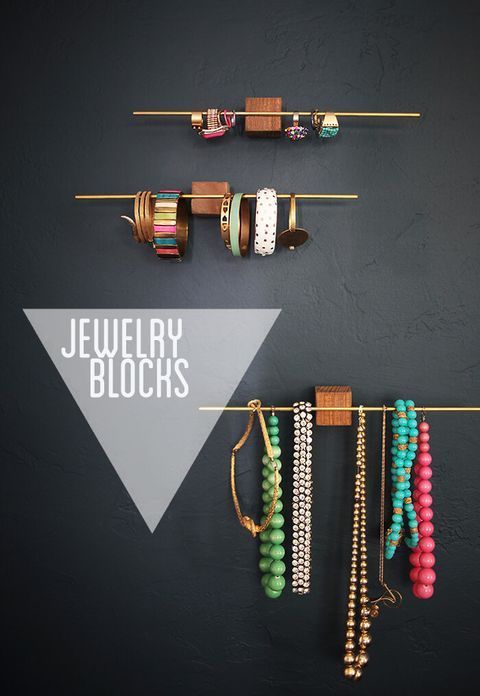 These Jewelry Storage Hacks Are Functional and Stylish - These Jewelry Storage Hacks Are Functional and Stylish -   16 diy Organizador pulseras ideas