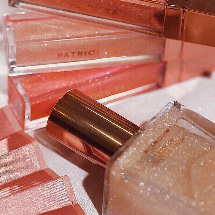 Patrick Ta's Shimmer Body Oil Sold Out 4 Times, and Now It's Back In a New Shade - Patrick Ta's Shimmer Body Oil Sold Out 4 Times, and Now It's Back In a New Shade -   17 beauty Aesthetic body ideas