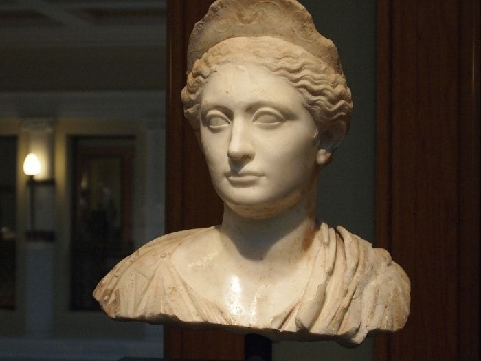 Beauty History: Cosmetics In Ancient Greece - Beauty History: Cosmetics In Ancient Greece -   17 greek beauty Secrets ideas