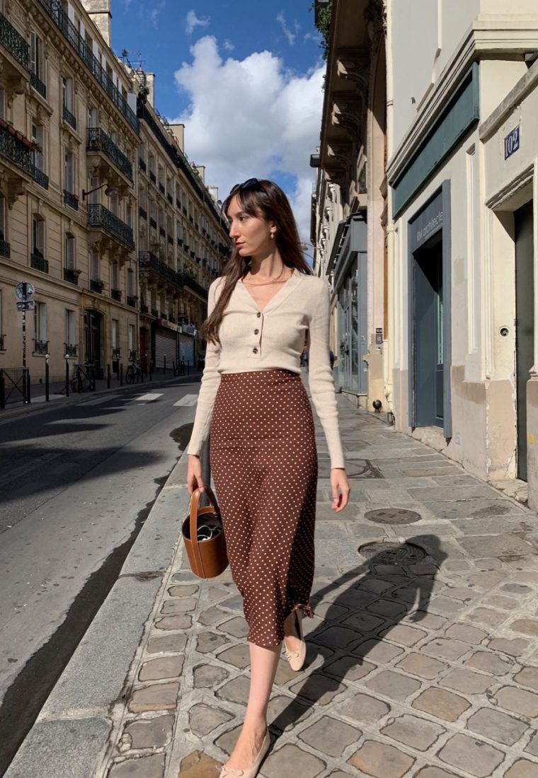 15 Early Fall Parisian Looks - 15 Early Fall Parisian Looks -   17 style Chic inspiration ideas