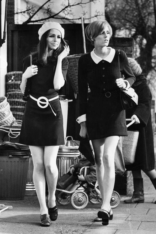 24 Classic Street Style Shots You've Never Seen Before - 24 Classic Street Style Shots You've Never Seen Before -   17 style Retro 1960s ideas