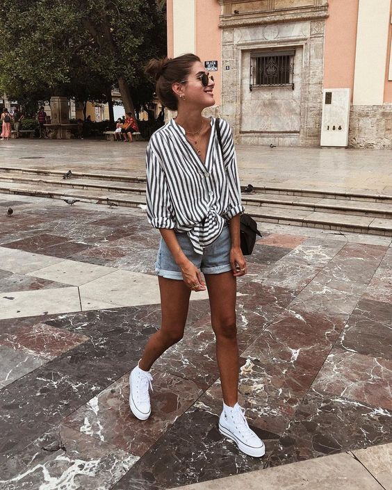 34 Cute Casual Outfits with White Sneakers | Spring Outfits Ideas | Best white Sneakers outfits - 34 Cute Casual Outfits with White Sneakers | Spring Outfits Ideas | Best white Sneakers outfits -   18 comfy style Casual ideas