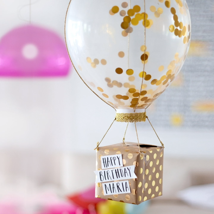 DIY Geburtstagsgeschenk Kinder selber machen! Konfetti Luftballon - DIY Geburtstagsgeschenk Kinder selber machen! Konfetti Luftballon -   18 diy Ideen freundin ideas