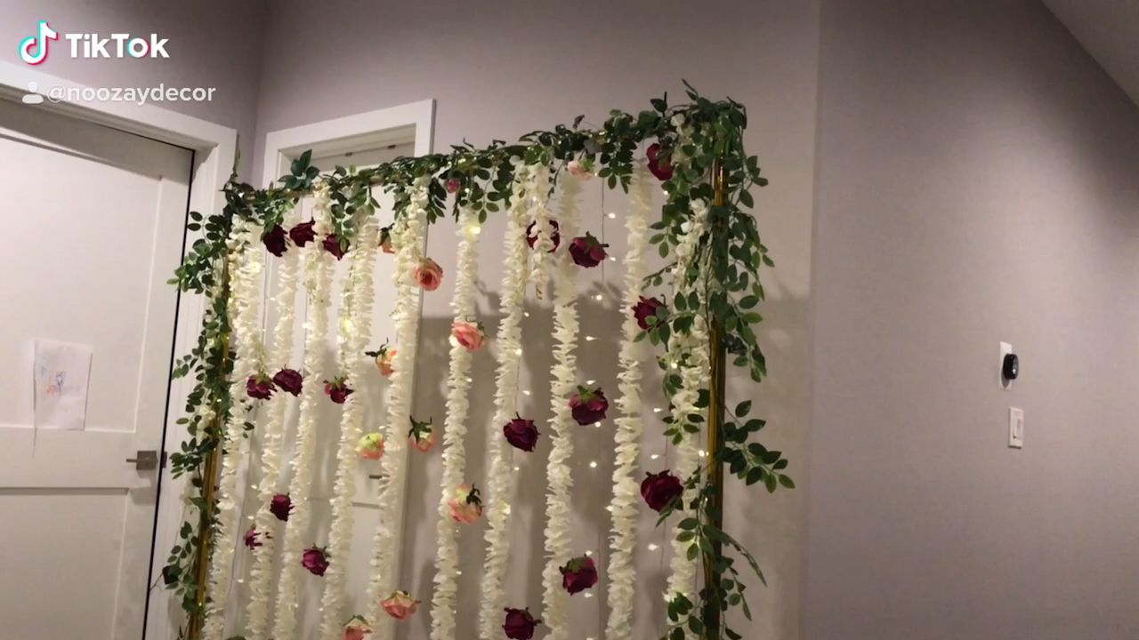 DIY- hanging flower backdrop - DIY- hanging flower backdrop -   18 diy Wedding backdrop ideas
