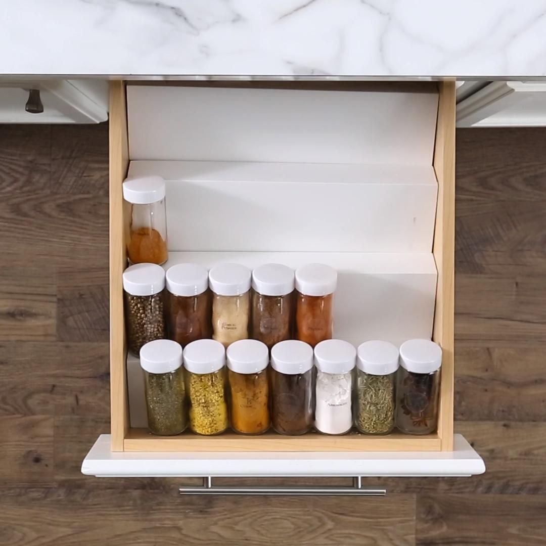 This DIY Spice Drawer Organizer Is the Solution to Your Messy Kitchen Drawers - This DIY Spice Drawer Organizer Is the Solution to Your Messy Kitchen Drawers -   18 house diy Projects ideas