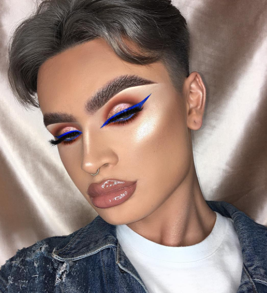 13 Boys Who Prove Makeup Isn't Just For Girls - 13 Boys Who Prove Makeup Isn't Just For Girls -   17 beauty Boys makeup ideas