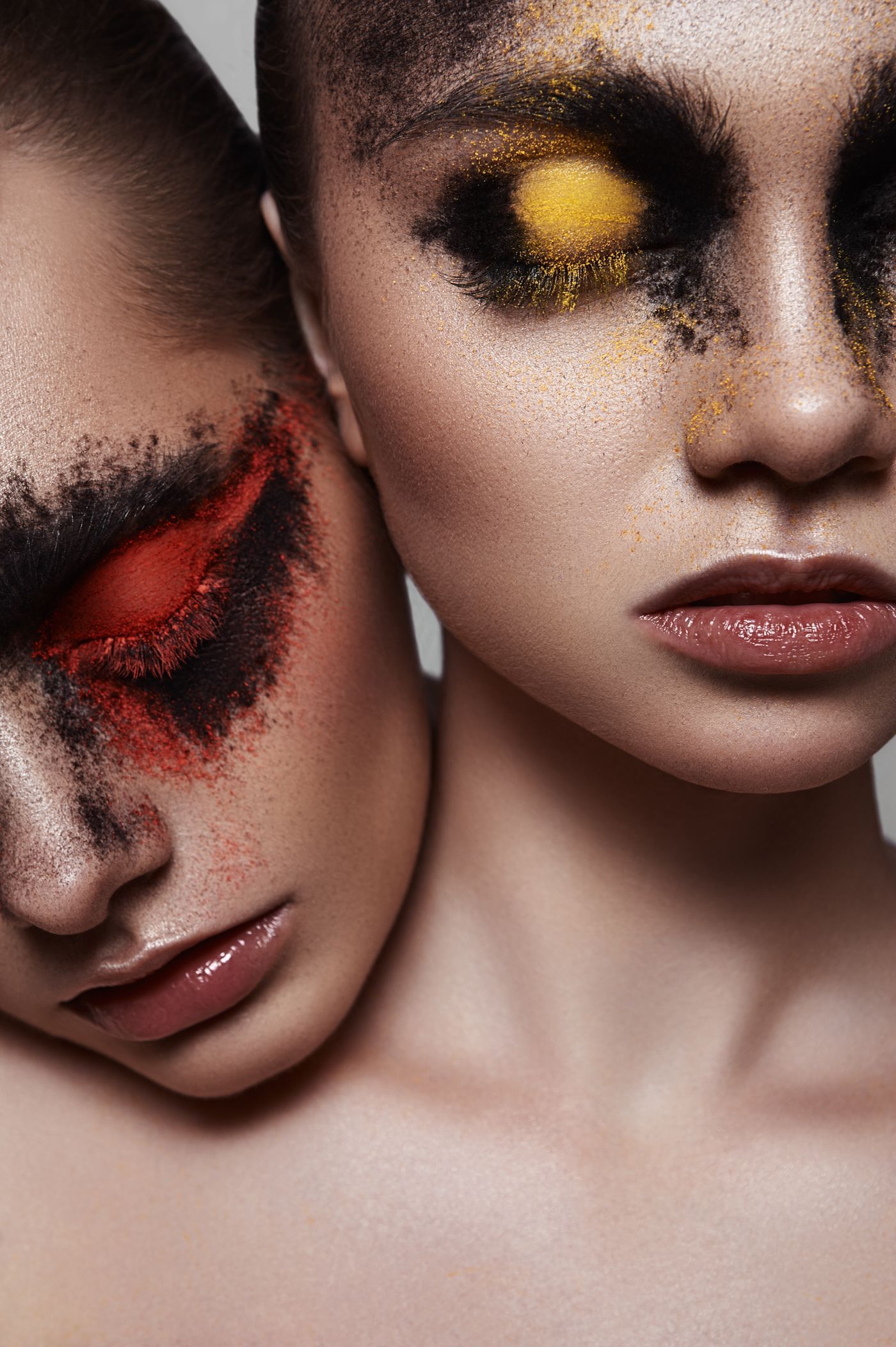 Beauty Girls with Powder creative Makeup - Beauty Girls with Powder creative Makeup -   17 beauty Photoshoot red ideas