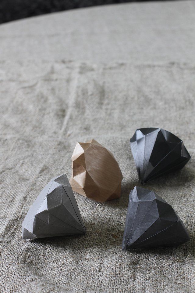 3D Paper Diamonds | Make: - 3D Paper Diamonds | Make: -   18 diy Paper diamond ideas