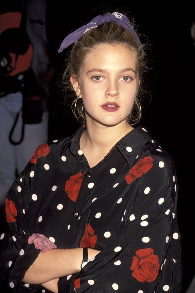 21 Times Drew Barrymore Killed The Whole Fashion Thing In The '90s - 21 Times Drew Barrymore Killed The Whole Fashion Thing In The '90s -   21 drew barrymore style 90s ideas