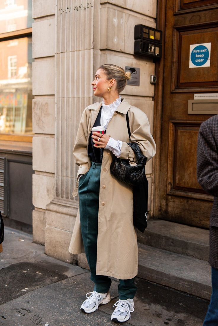 The Best London Fashion Week Street Style - Karya Schanilec Photography - The Best London Fashion Week Street Style - Karya Schanilec Photography -   18 street style Winter ideas