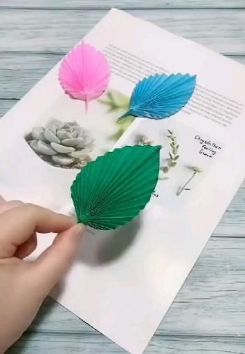 DIY Paper Leaves - DIY Paper Leaves -   19 diy Paper banner ideas