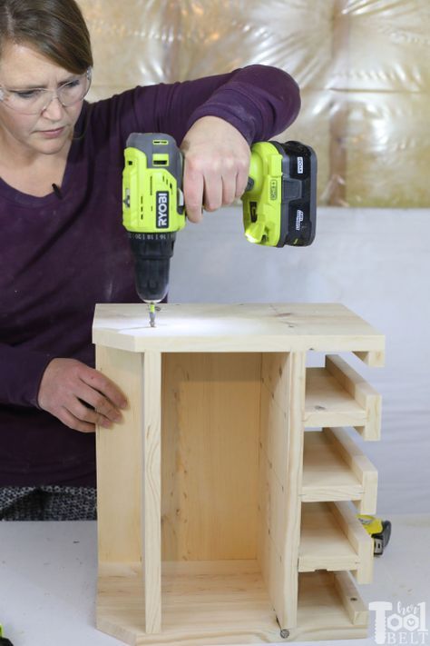 Custom Drill Storage and Charge Station - Easy - Her Tool Belt - Custom Drill Storage and Charge Station - Easy - Her Tool Belt -   19 diy Storage tools ideas