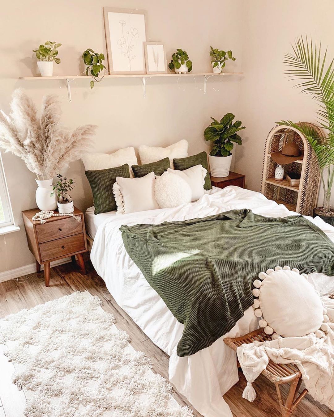 Green boho bedroom decor - Green boho bedroom decor -   18 home diy Bedroom ideas