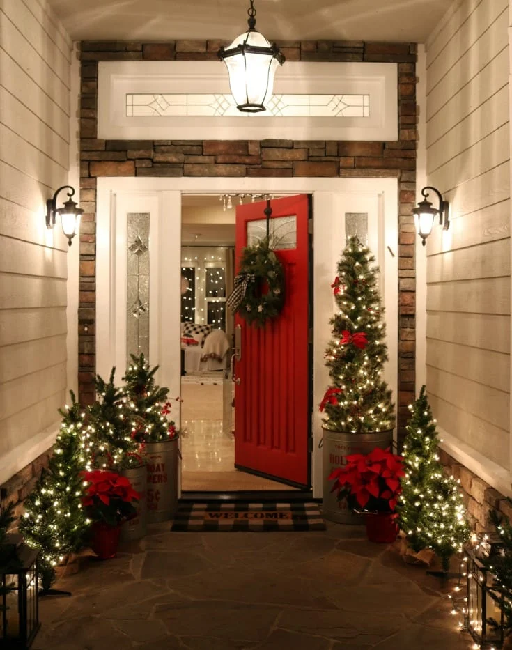 10 MORE Stunning Christmas Front Porches | The Cameron Team - 10 MORE Stunning Christmas Front Porches | The Cameron Team -   19 christmas decor outdoor lights ideas