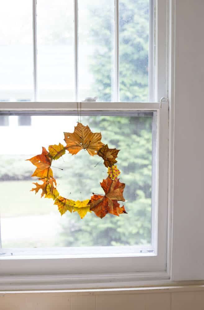 Create This Simple DIY Autumn Leaf Wreath For Fall! - Create This Simple DIY Autumn Leaf Wreath For Fall! -   19 diy Kids autumn ideas