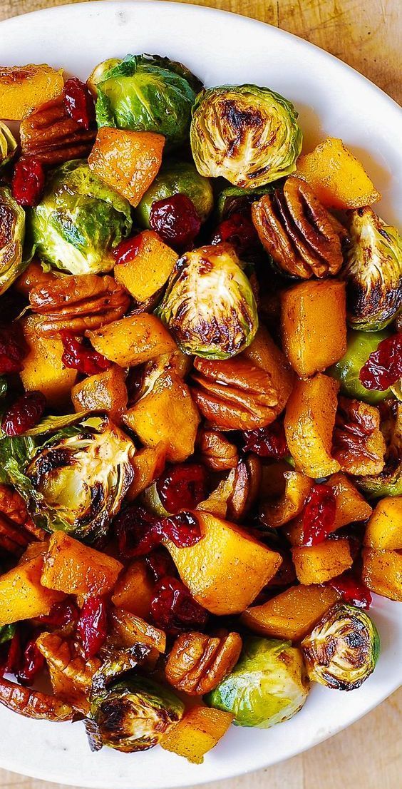 Roasted Butternut Squash and Brussels sprouts with Pecans and Cranberries - Roasted Butternut Squash and Brussels sprouts with Pecans and Cranberries -   19 thanksgiving recipes side dishes healthy ideas