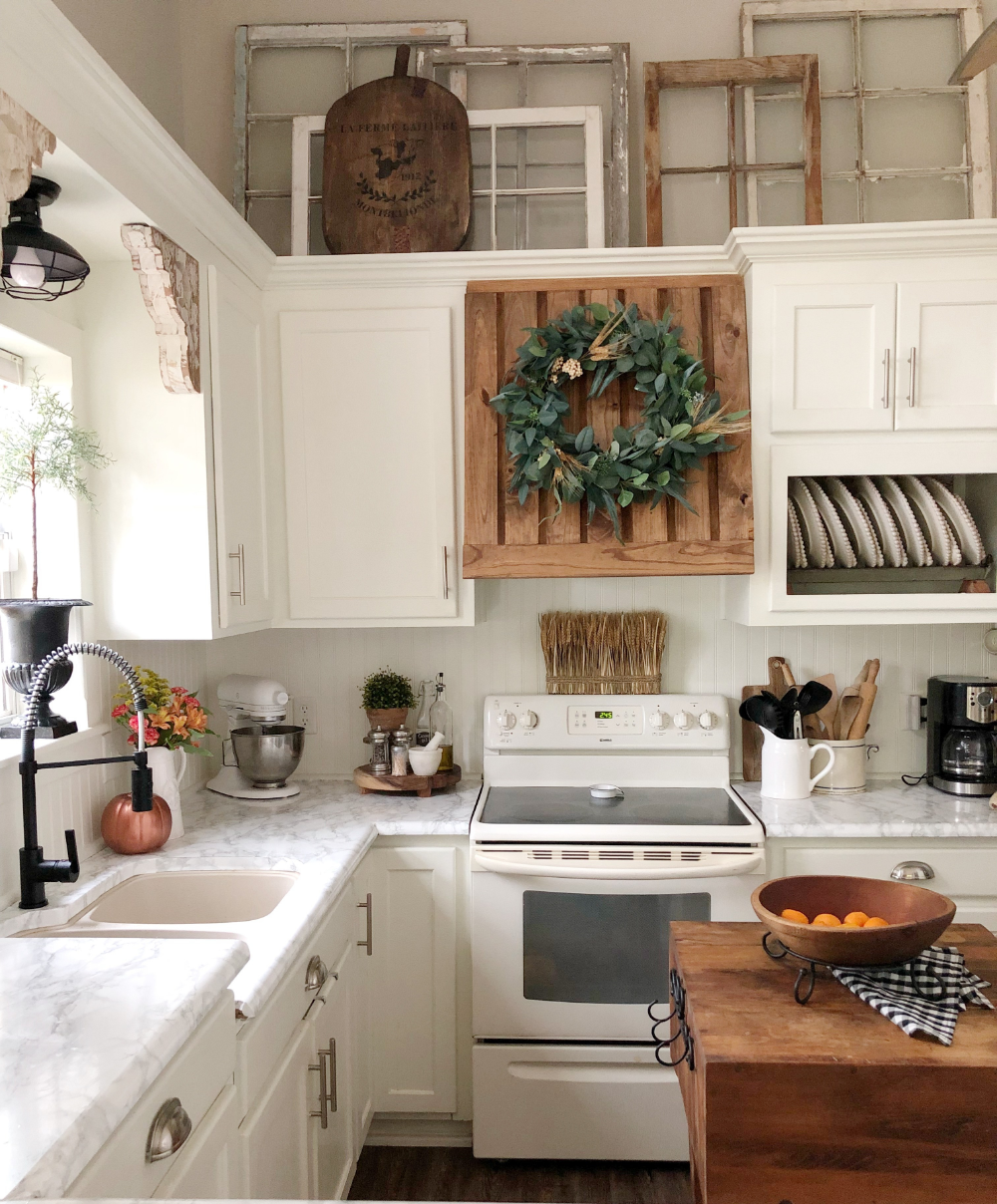 Early Fall Home Tour Inspiration * Hip & Humble Style - Early Fall Home Tour Inspiration * Hip & Humble Style -   15 decorations above kitchen cabinets farmhouse ideas
